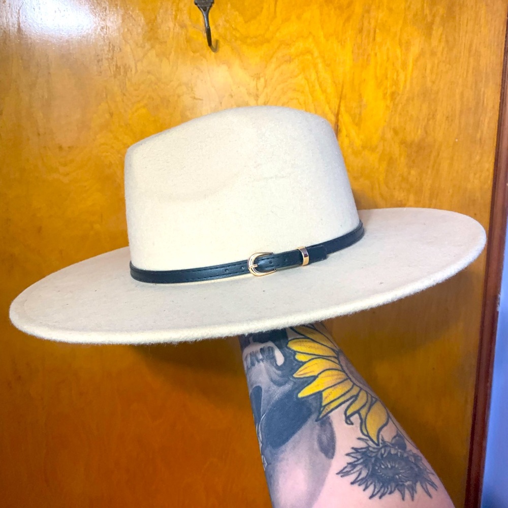 Women’s Hat